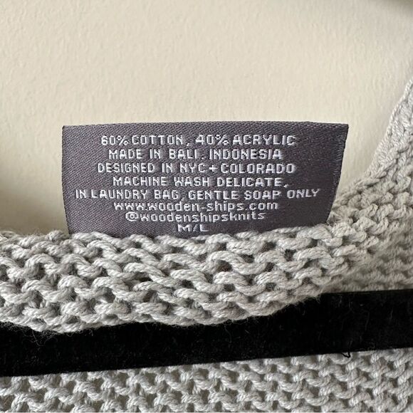 Wooden Ships-In Love V-Neck Sweater (M/L) - Picture 10 of 11